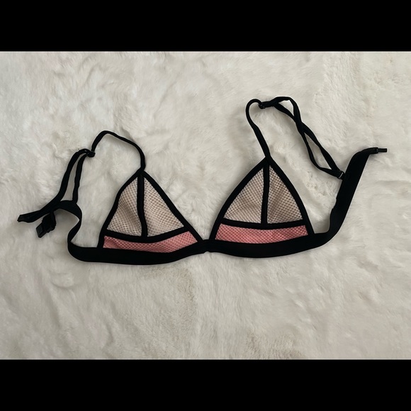 Triangle bikini top❣️ - Picture 2 of 2
